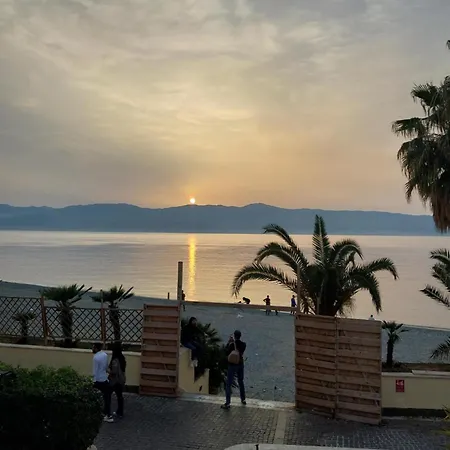 Casa Galileo Apartment Reggio Calabria Exterior photo